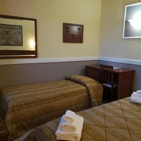 Hotel Marco Polo Self Check-In Bologna Luaran gambar