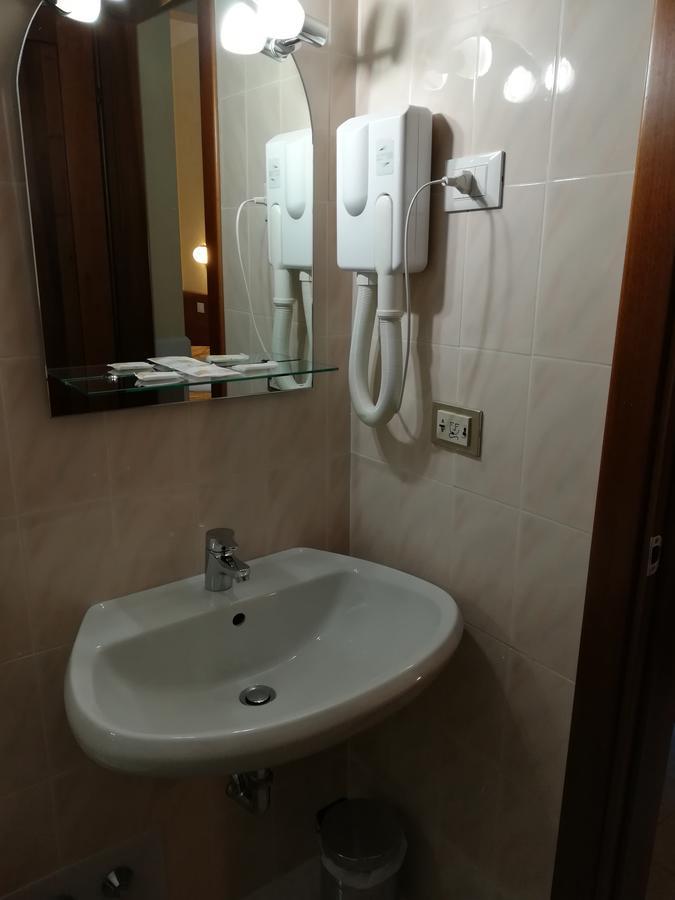Hotel Marco Polo Self Check-In Bologna Luaran gambar