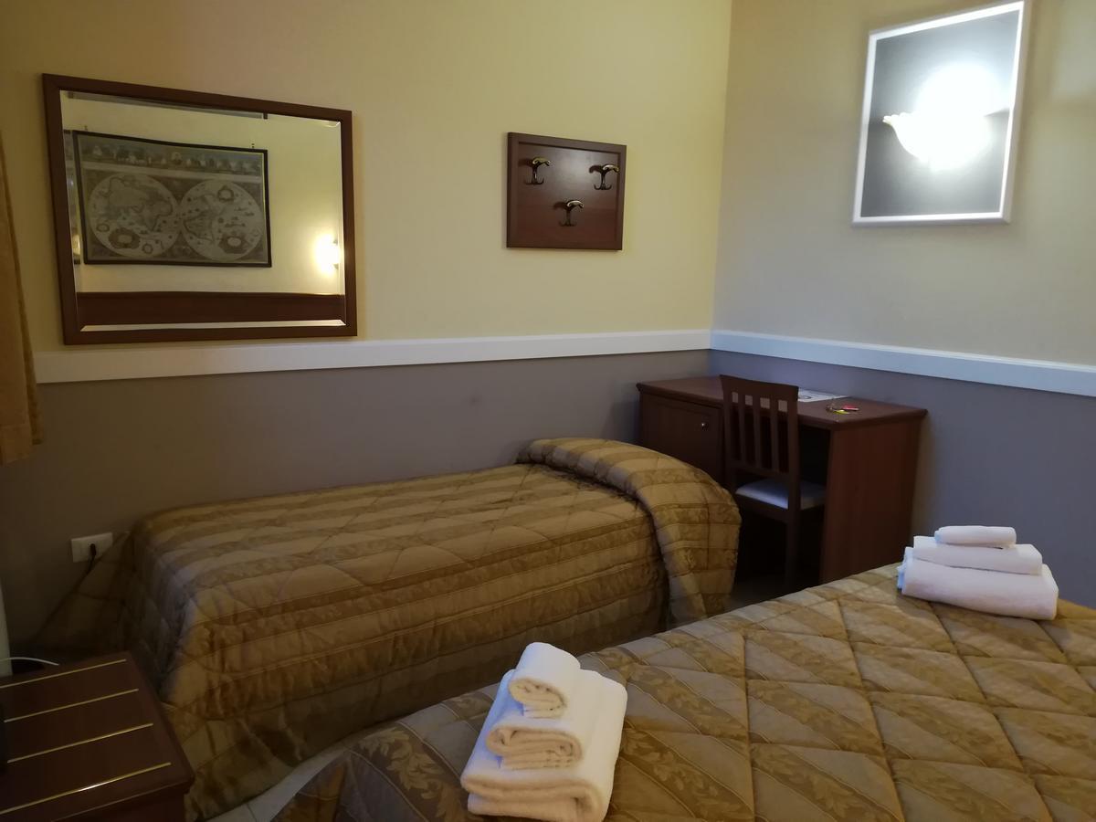 Hotel Marco Polo Self Check-In Bologna Luaran gambar