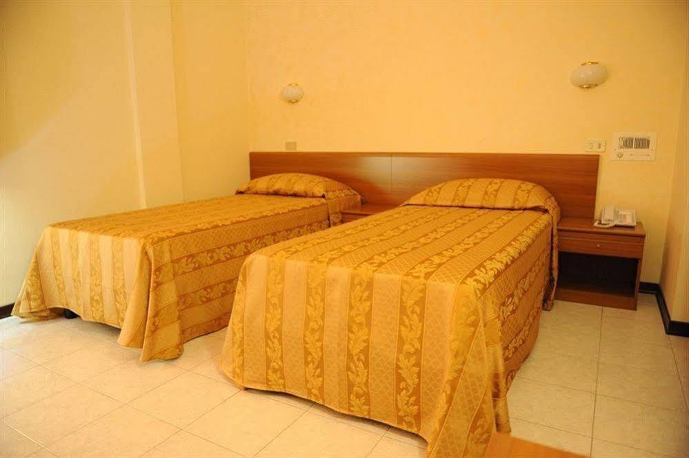 Hotel Marco Polo Self Check-In Bologna Luaran gambar