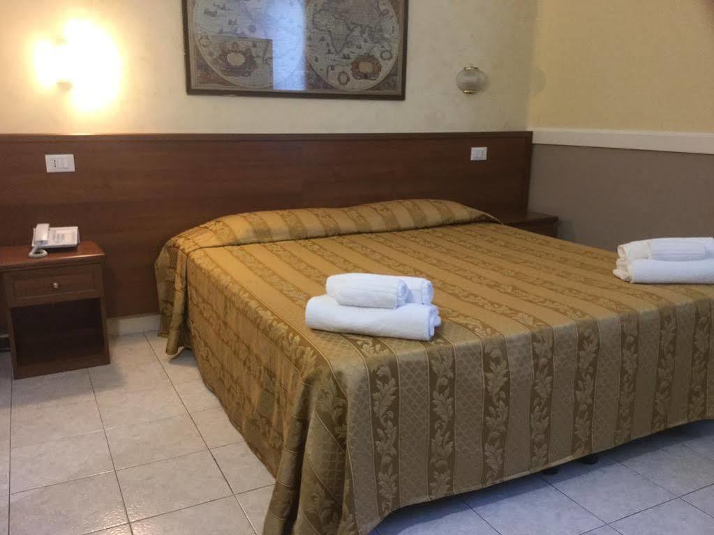 Hotel Marco Polo Self Check-In Bologna Luaran gambar